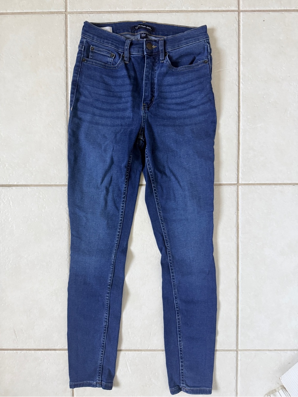 Calvin Klein Dark Blue Women’s Skinny Jeans size 2